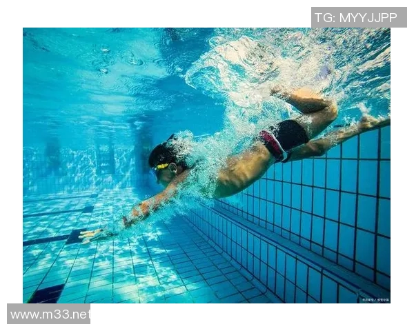 提高游泳技巧的关键方法与训练策略，助力突破自我极限